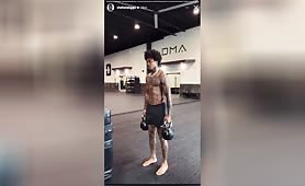Stefon Diggs Working Out Has Us Distracted